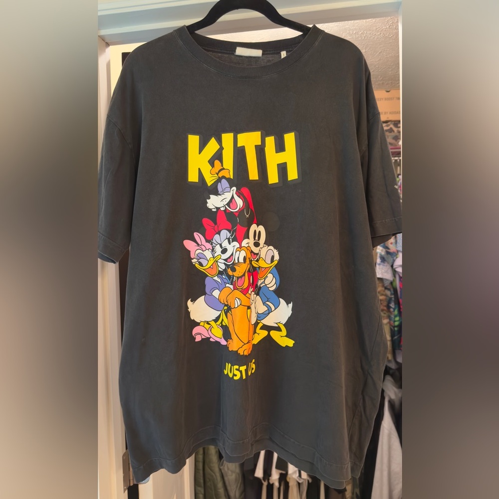 Kith x Disney Mickey & Friends Best Friends Vintage Tee